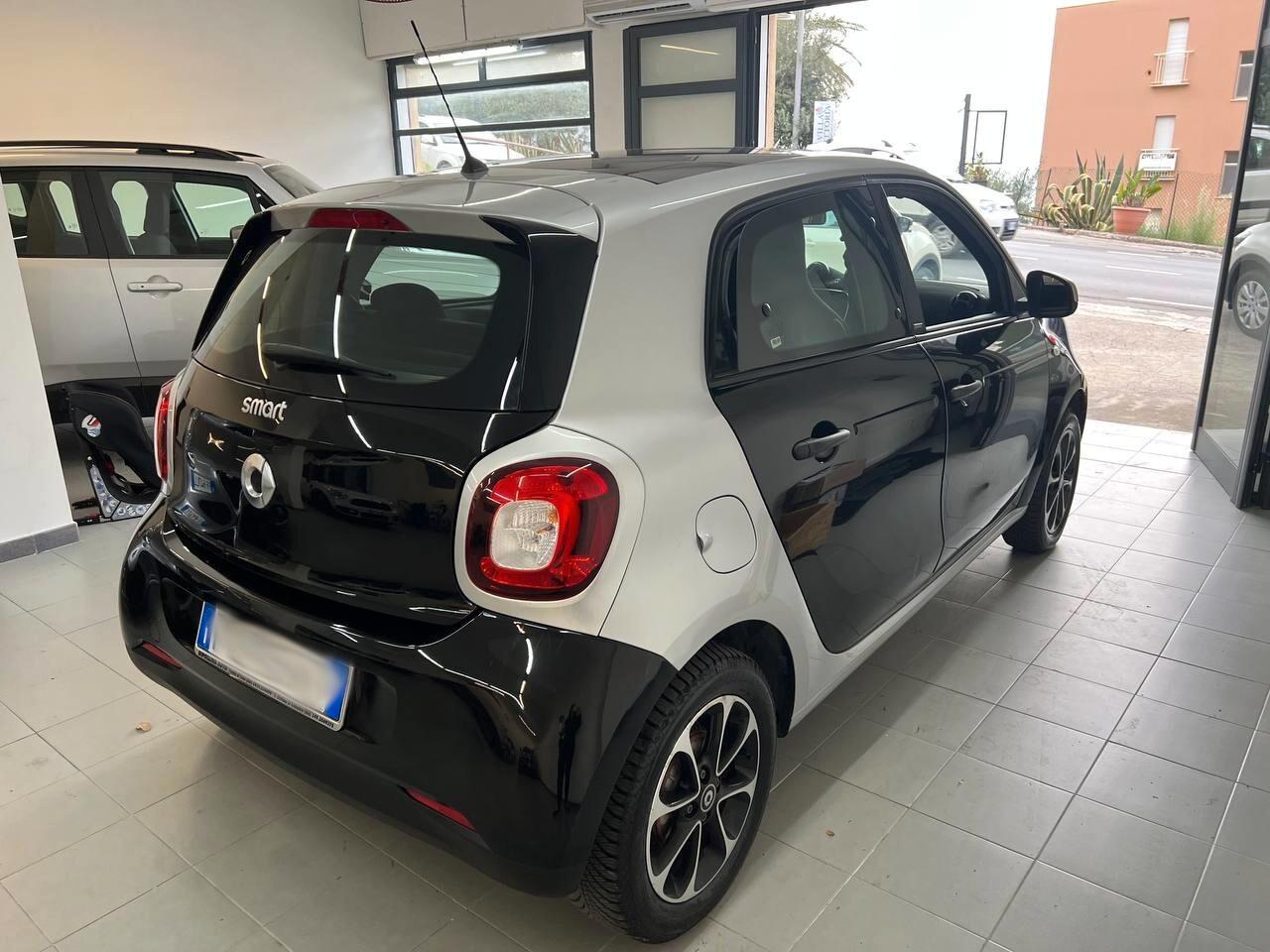 Smart ForFour 70 1.0 Passion