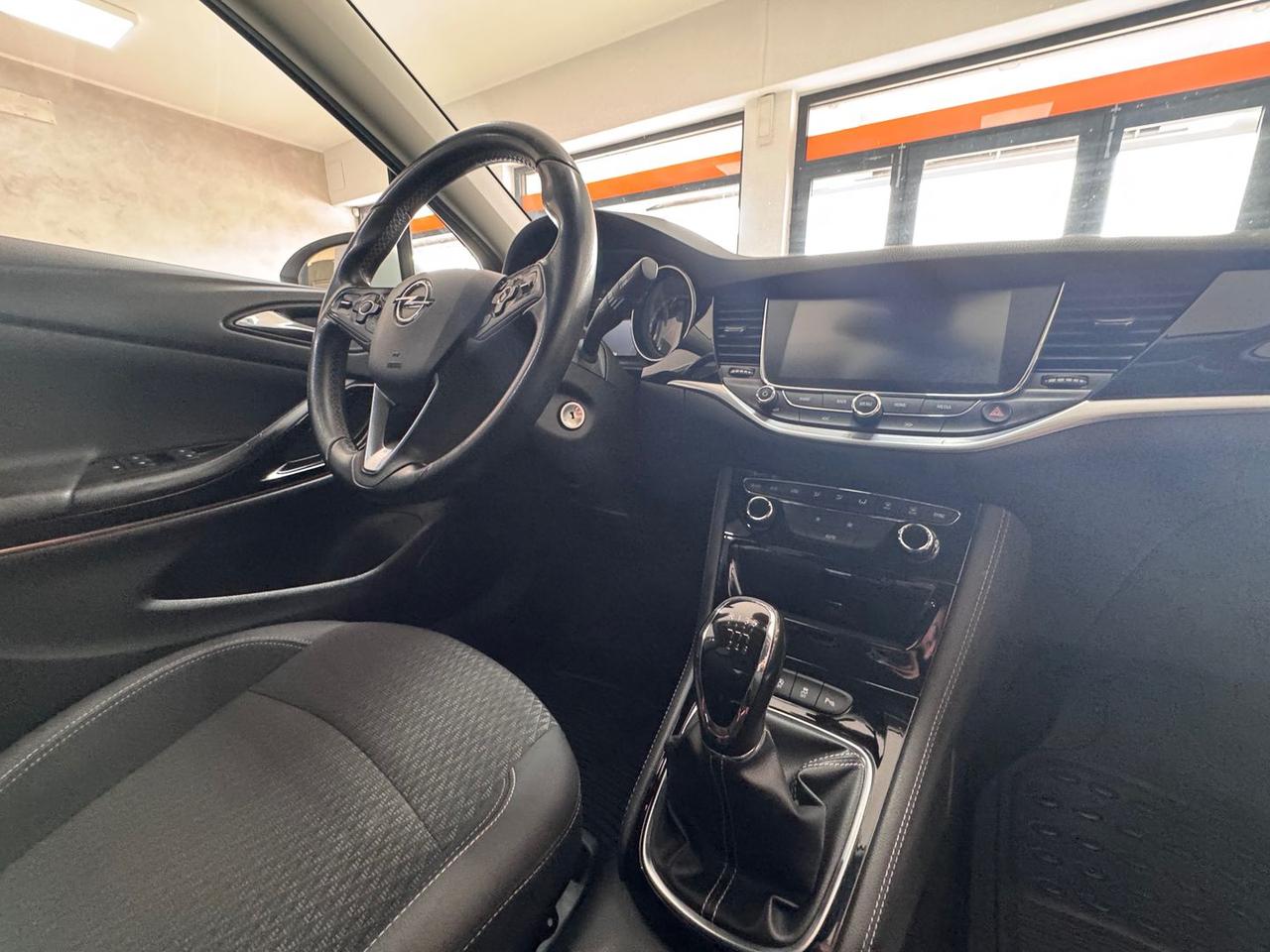 Opel Astra Dynamic 1.6 CDTI #6268