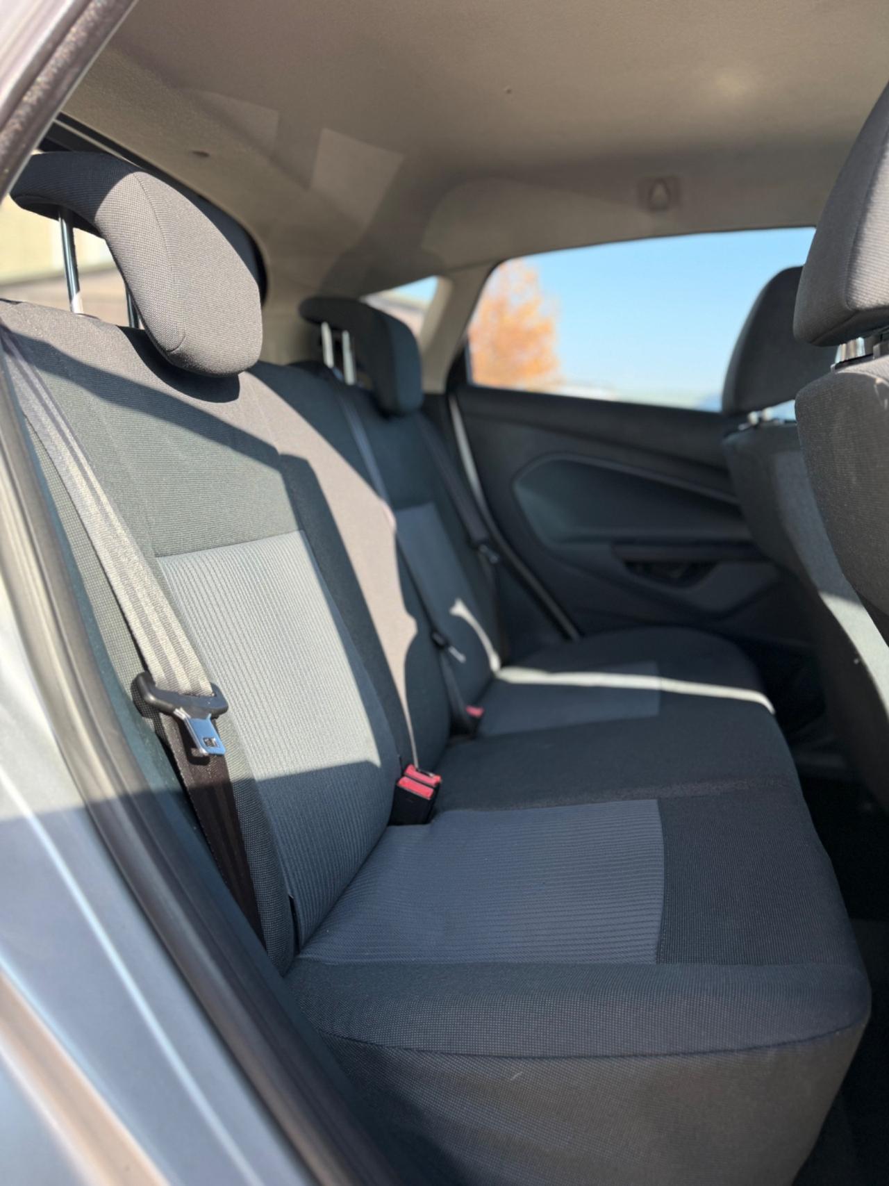 Ford Fiesta 1.4 TDCi 5p. Titanium