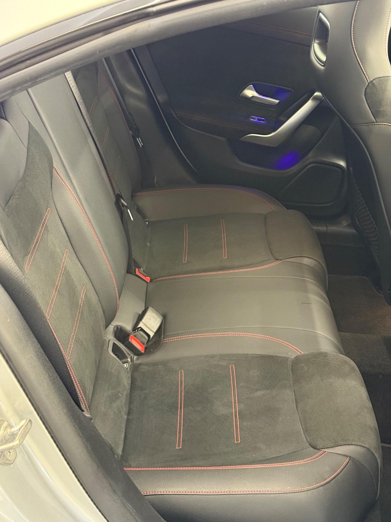 Mercedes-benz CLA 180 d Automatic Premium
