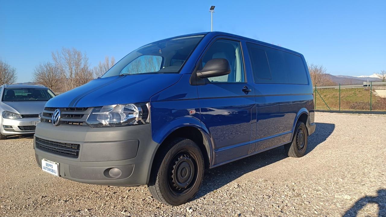 VOLKSWAGEN T5 CARAVELLE 2.0 TDI 102CV