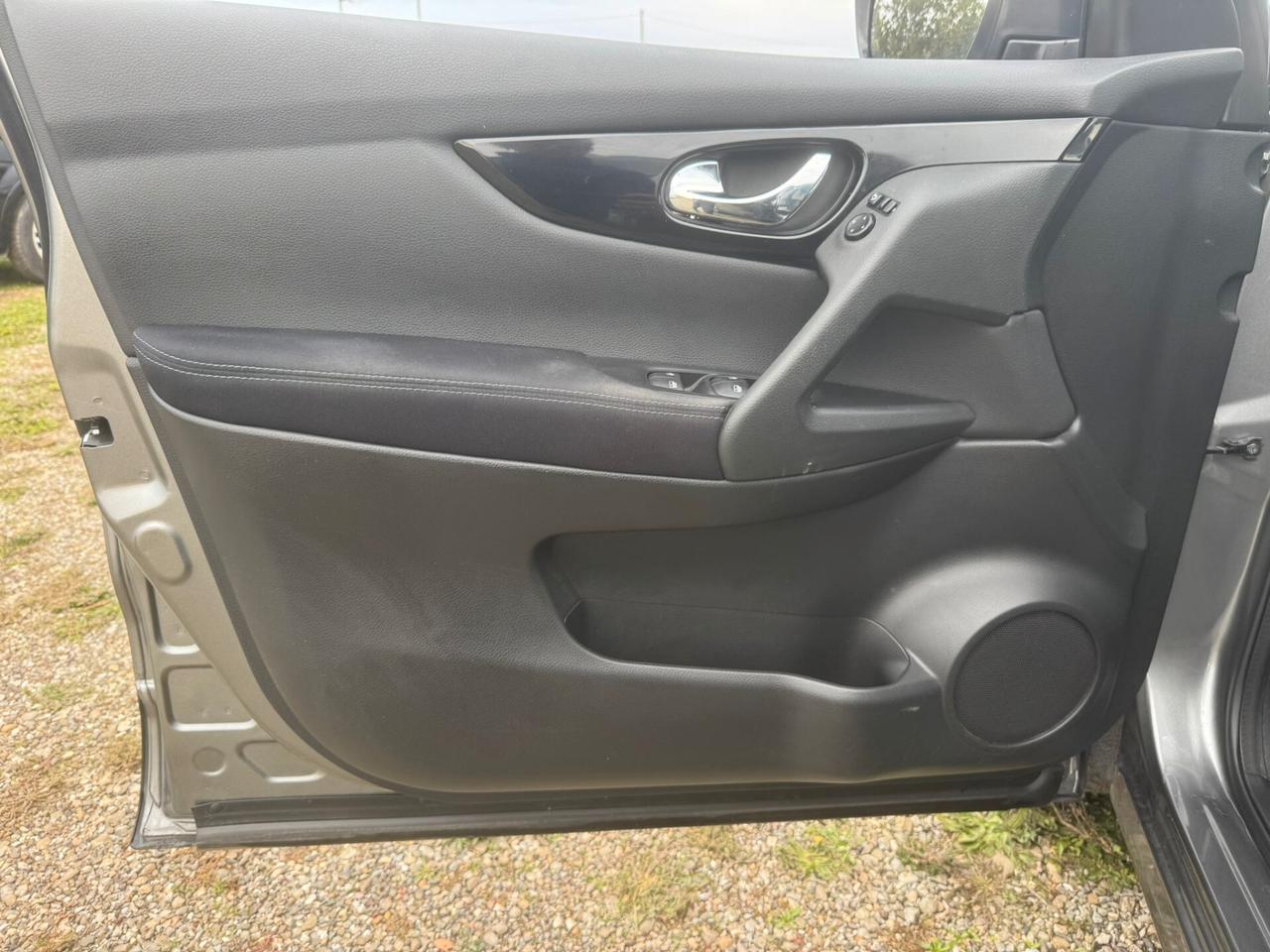 Nissan Qashqai 1.5 dCi 2020 AUTOMATICO 68.000 KM