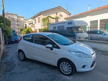 Ford Fiesta 1.2 Benz Anno 2011 ok neo patente
