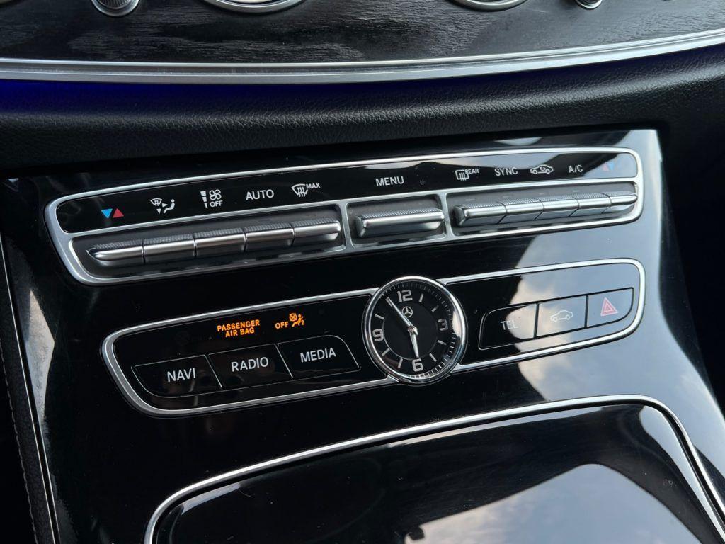Mercedes-Benz E 220 d S.W. Auto Premium AMG