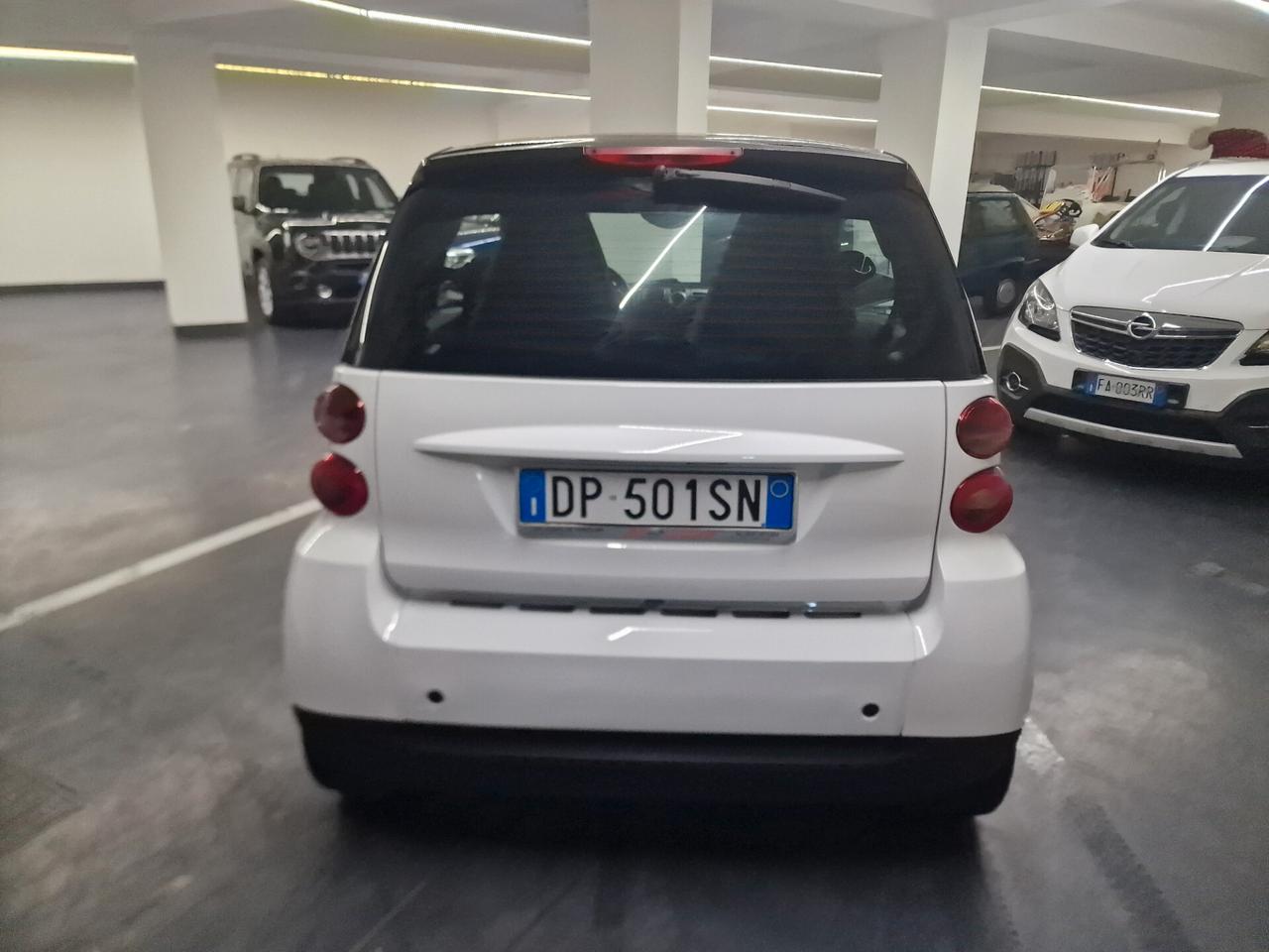 Smart ForTwo 1000 52 kW coupé passion