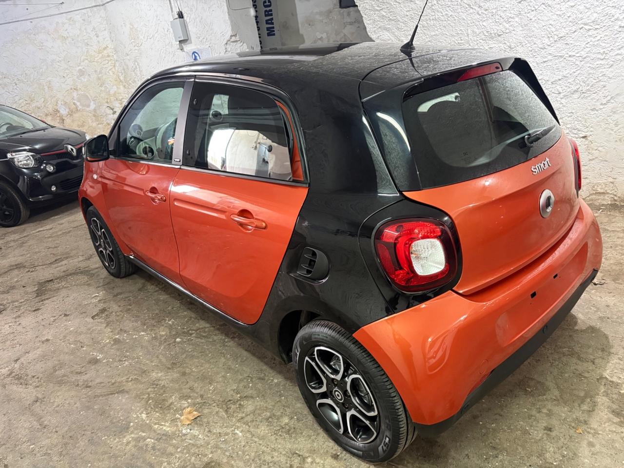 Smart ForFour 70 1.0 Prime