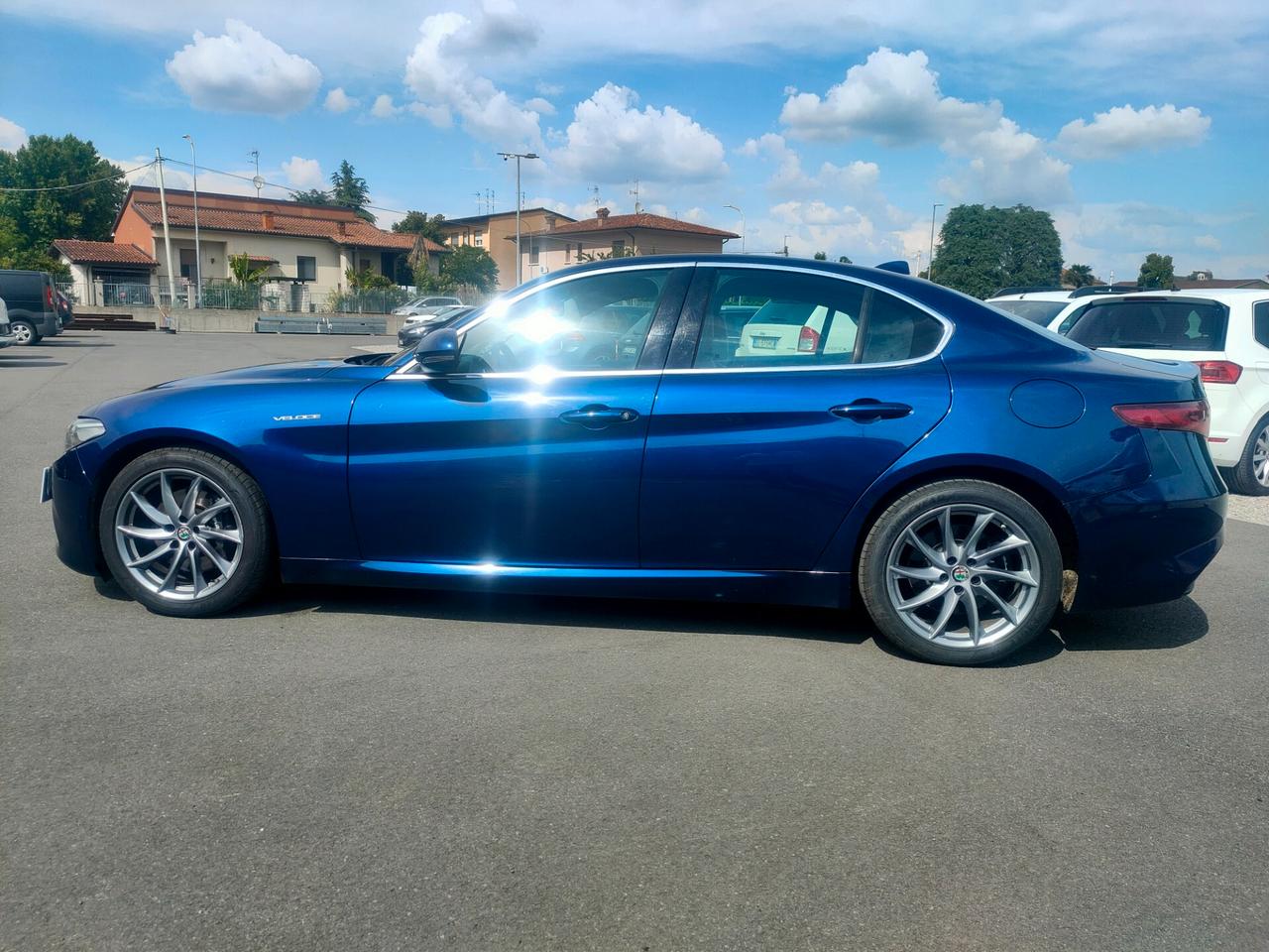 Alfa Romeo Giulia 2.2 Turbodiesel 210 CV AT8 AWD Q4 Veloce