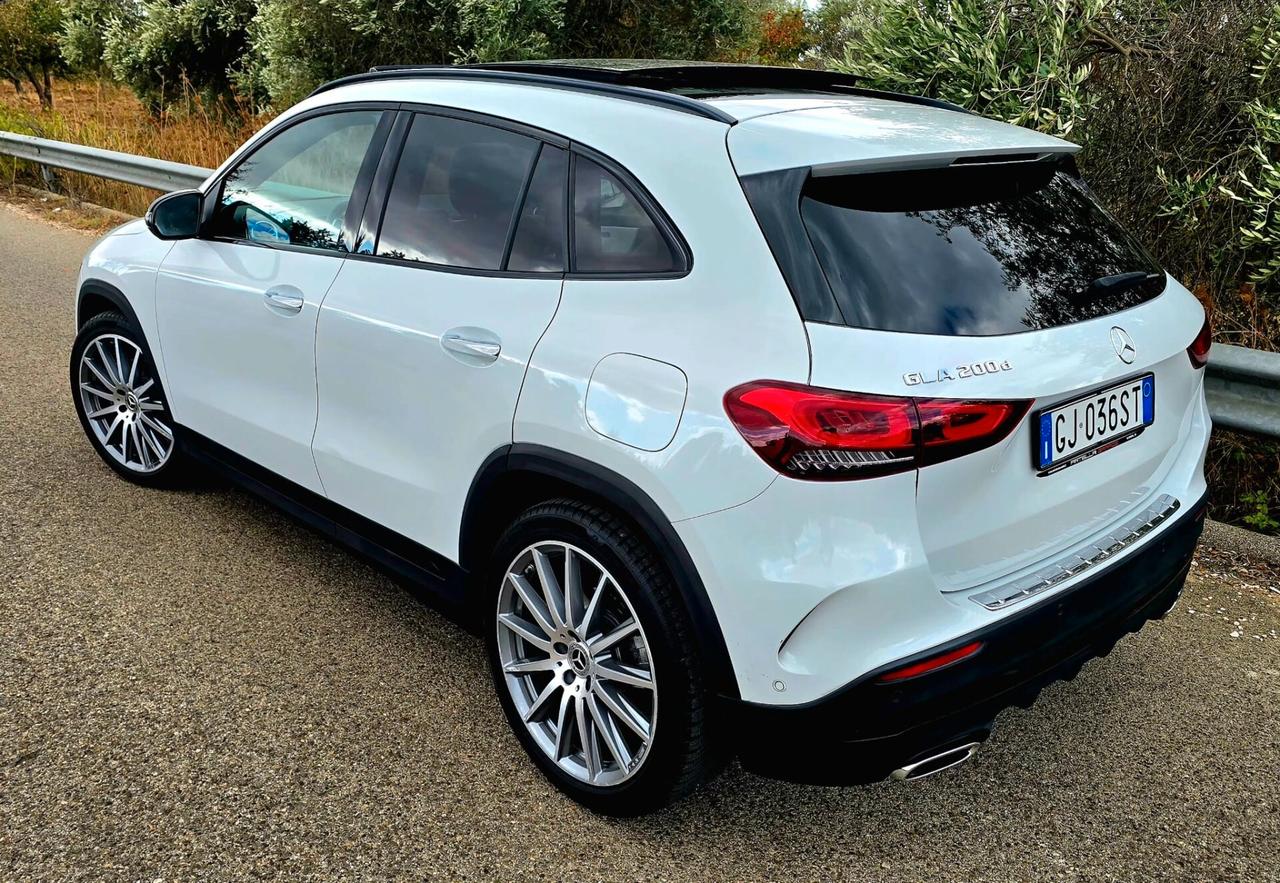 MERCEDES GLA 200d PREMIUM PLUS AMG FANTASTICA