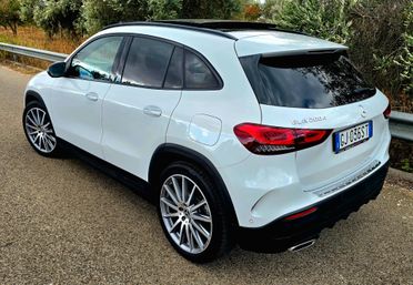 MERCEDES GLA 200d PREMIUM PLUS AMG FANTASTICA
