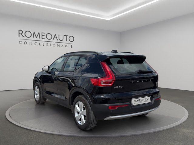 VOLVO XC40 B3 automatico Core