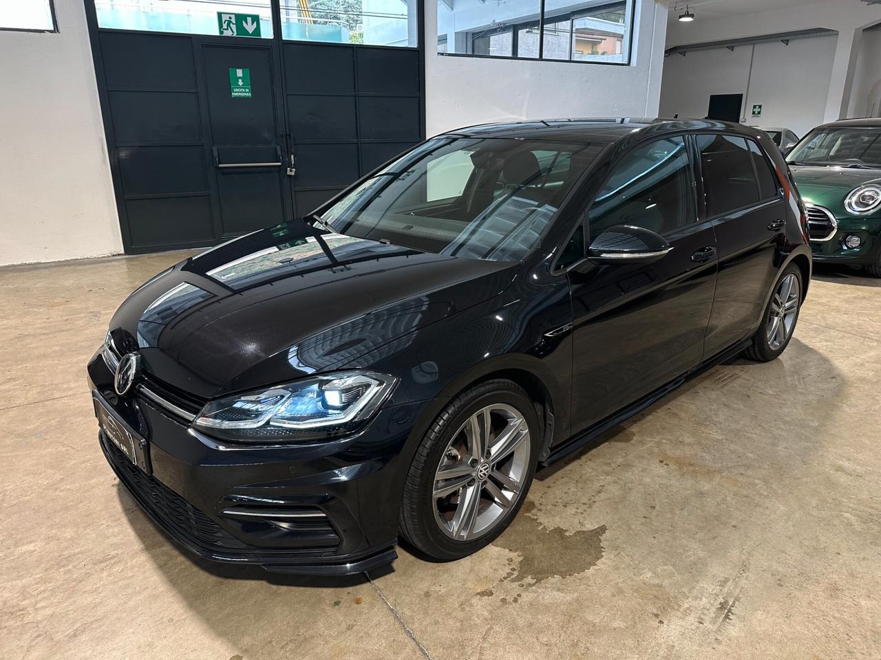 Volkswagen Golf 1.5 TSI ACT - R line Apple Car Play Full LED