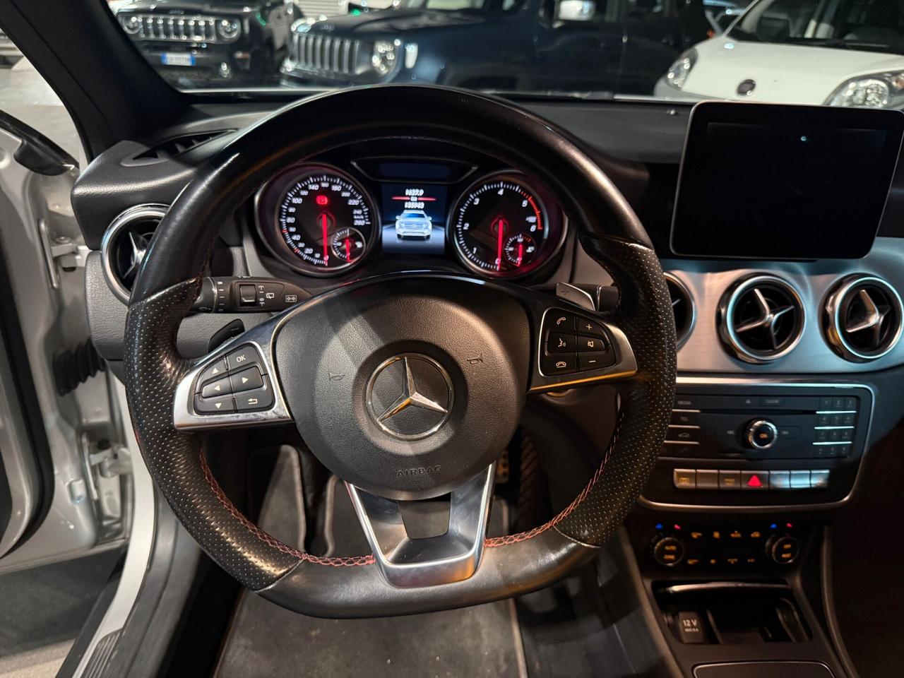 Mercedes-benz GLA 200 d Automatic 4Matic Premium