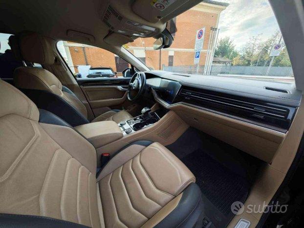 VOLKSWAGEN Touareg 3.0 V6 TDI SCR Advanced
