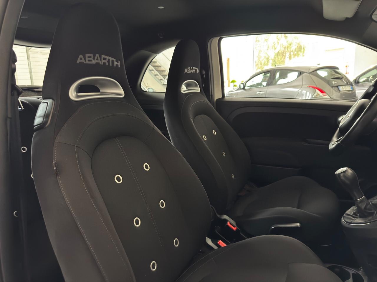 Abarth 595 1.4 Turbo T-Jet 145 CV