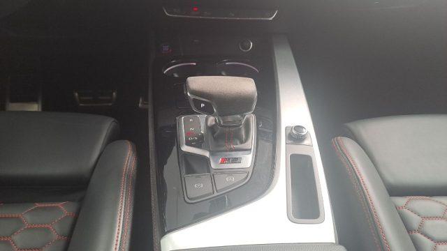 AUDI RS4 4 Avant Aut.