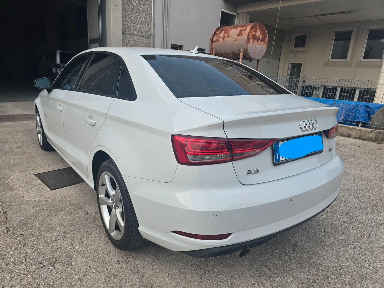 Audi A3 Sedan 1.6 TDI 116 CV S tronic Business