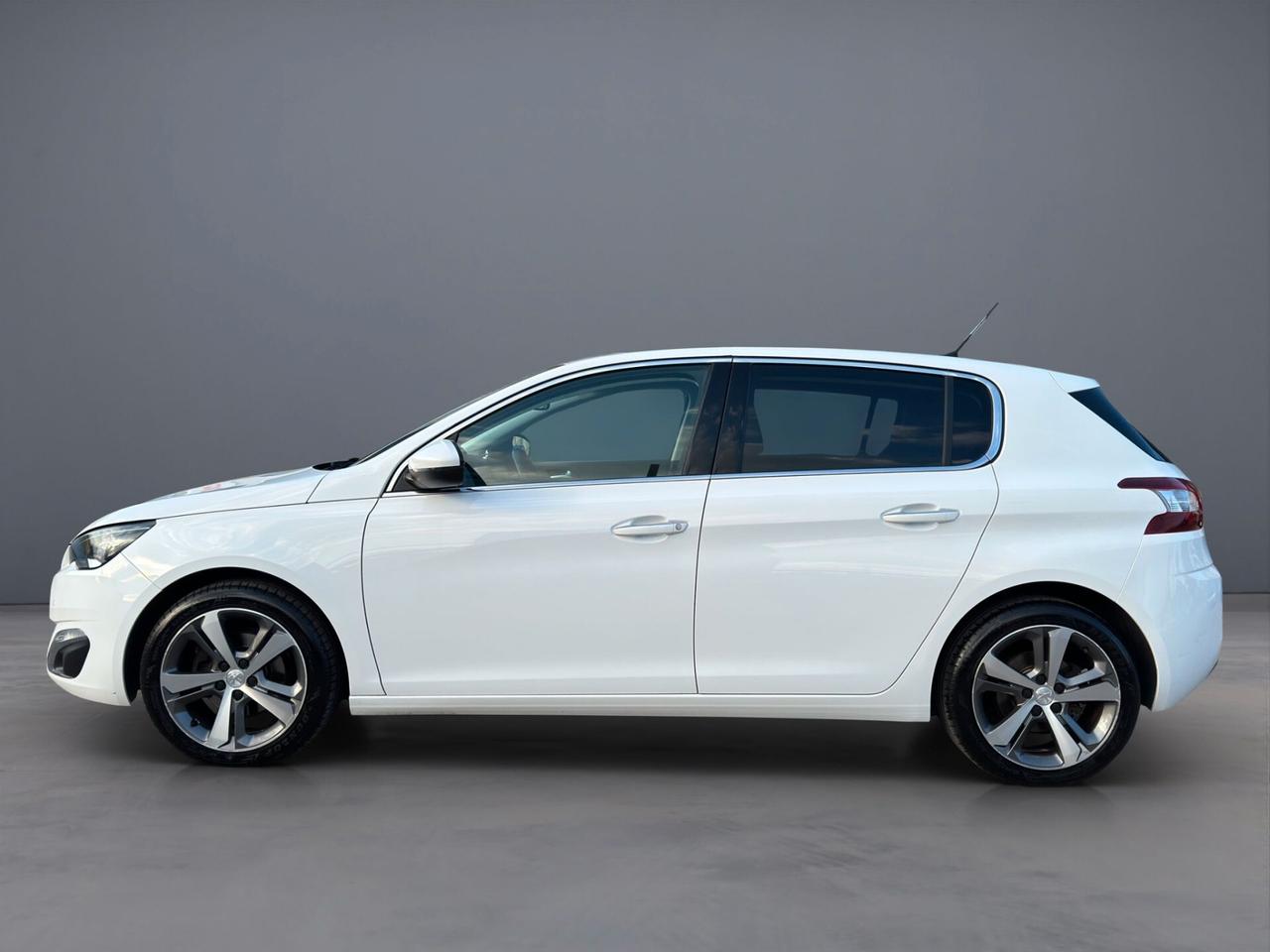 Peugeot 308 BlueHDi 150 S&S Allure