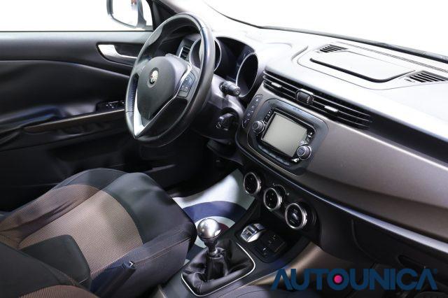 ALFA ROMEO Giulietta 1.6 JTDM-2 105 CV DISTINCTIVE NEOPATENTATI