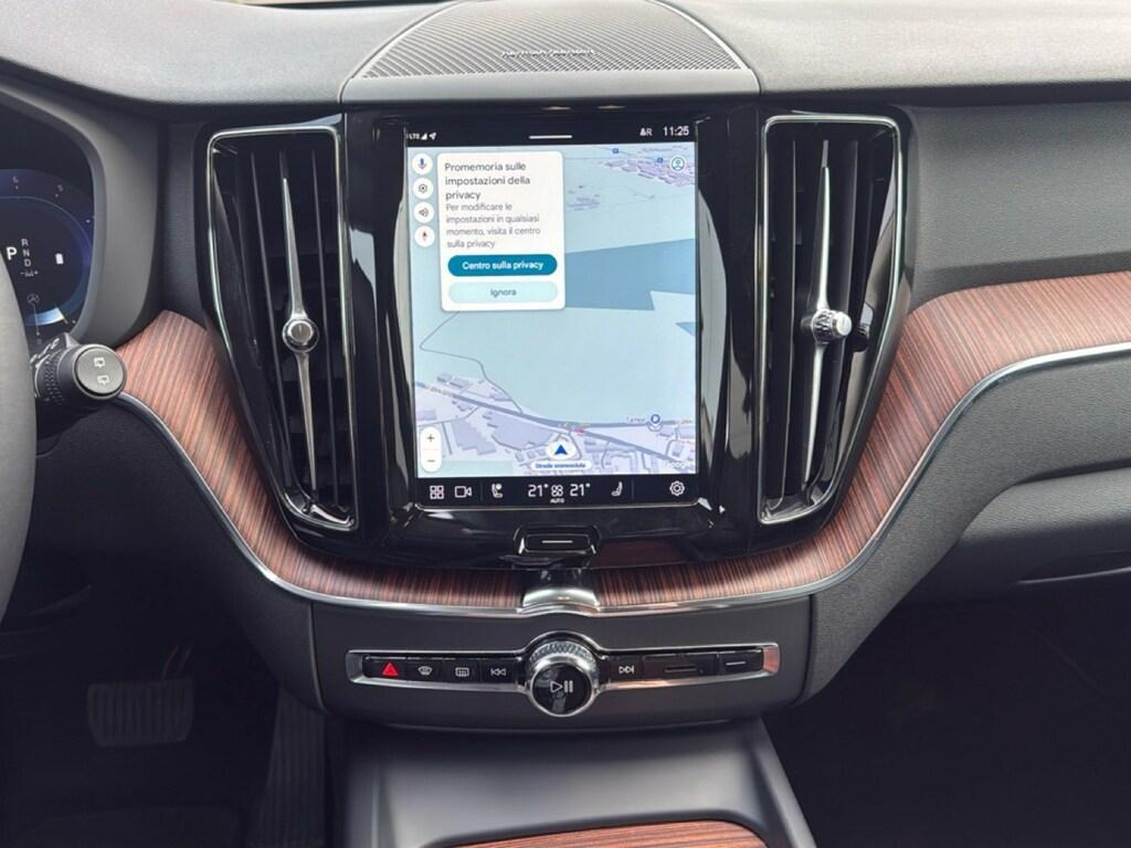 Volvo XC60 2.0 B4 Ultimate Dark AWD automatico