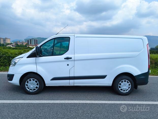 FORD CUSTOM TDCI-EURO 6B-IVA COMPRESA