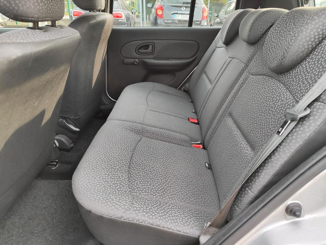 Renault Clio Storia 1.2 5 porte GPL Confort