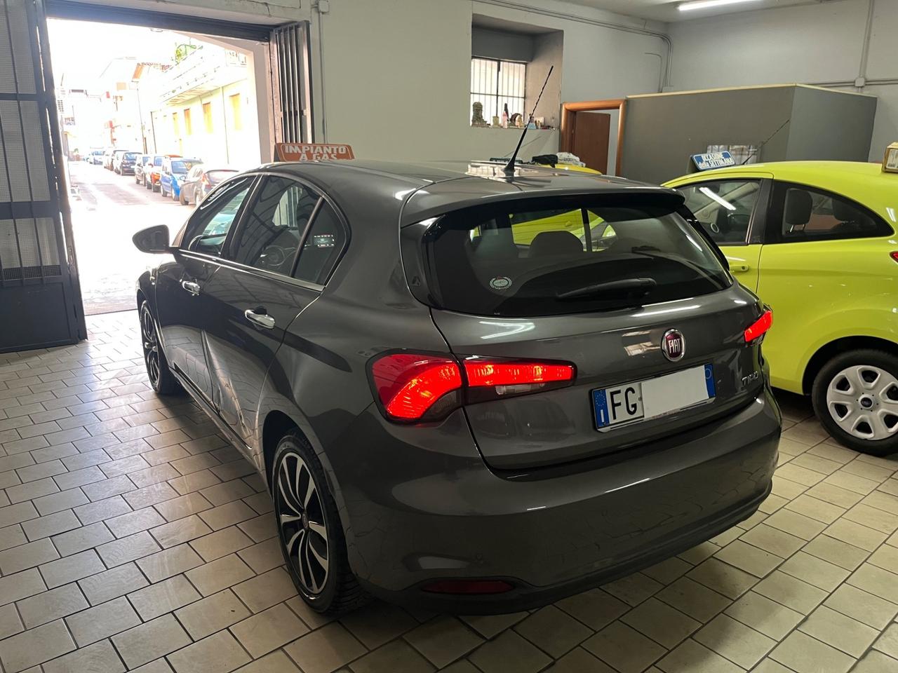 Fiat Tipo 1.4 T-Jet 120CV GPL 5 porte Lounge 2017