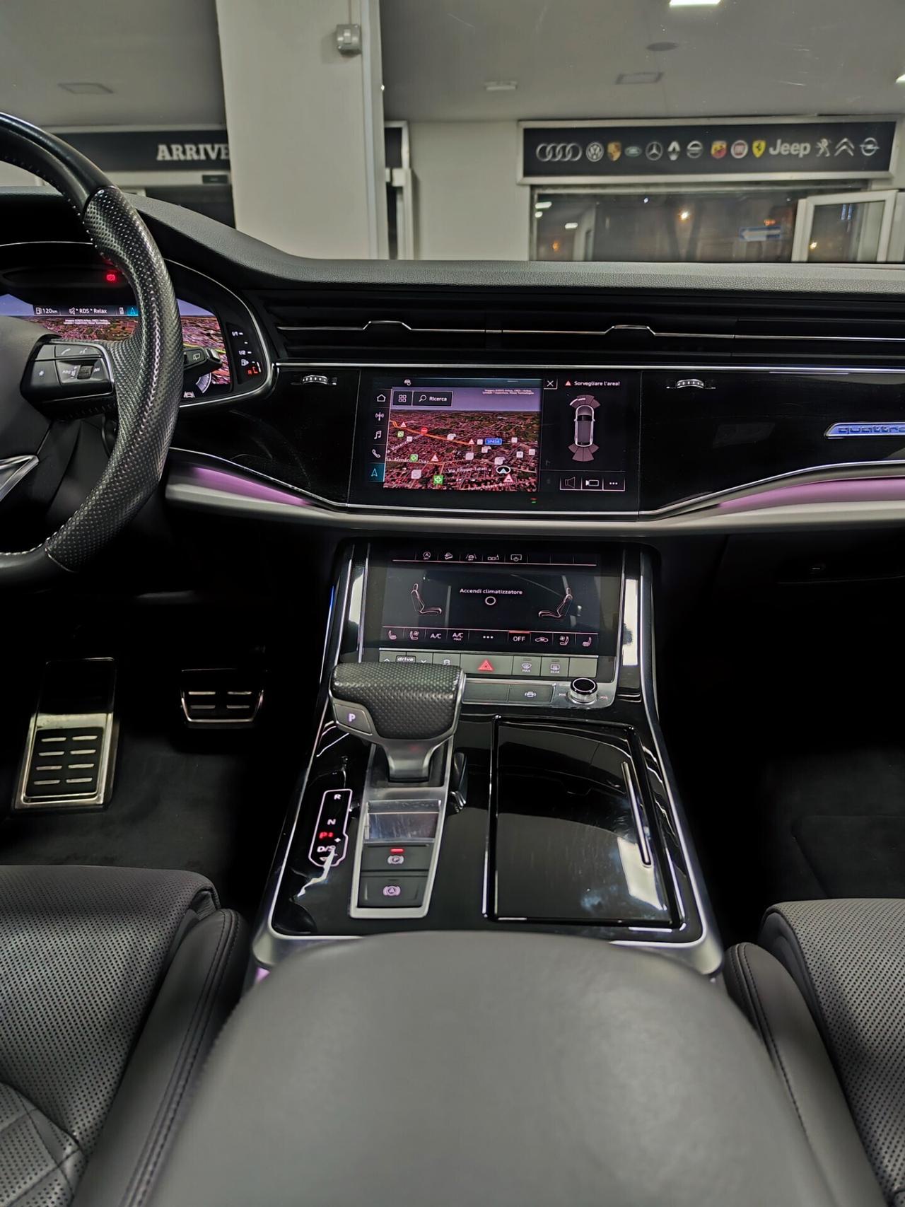 Audi Q8 50 TDI 286 CV quattro tiptronic S Line Tetto Matrix Night