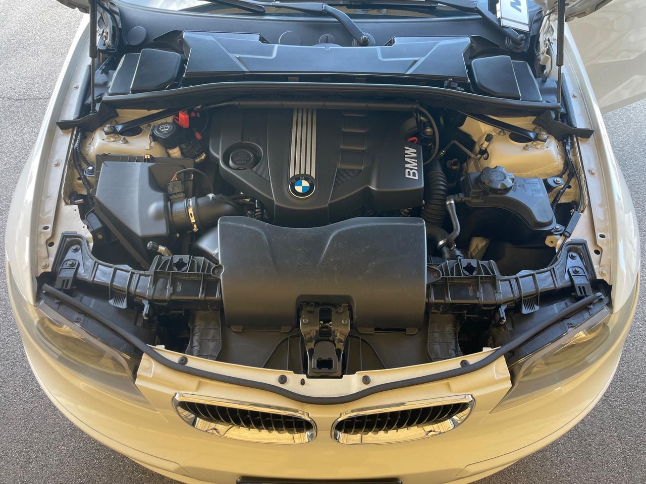 Bmw 118d cat 5 porte Attiva