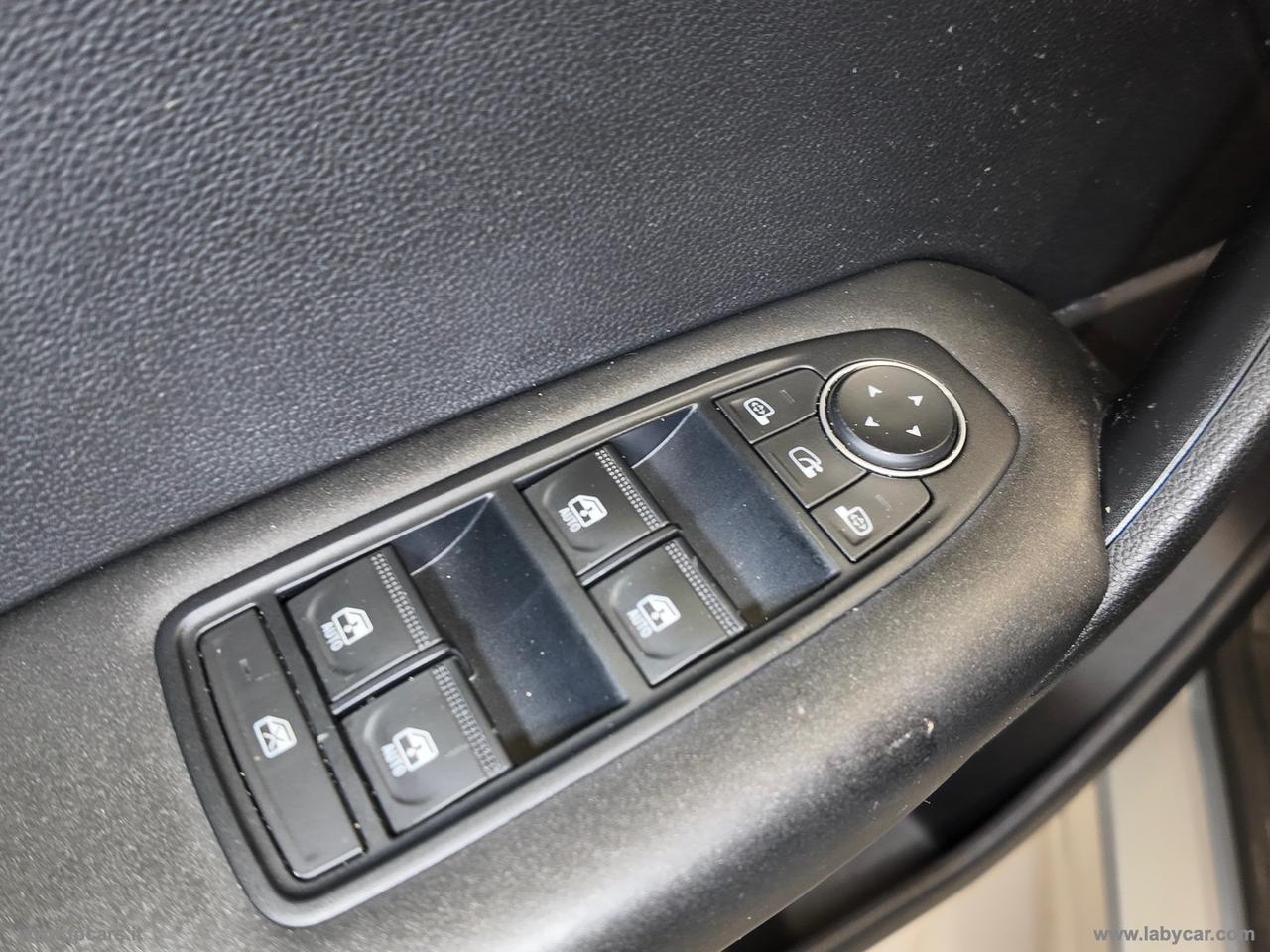 RENAULT Captur Blue dCi 8V 115 CV EDC Init. Par.