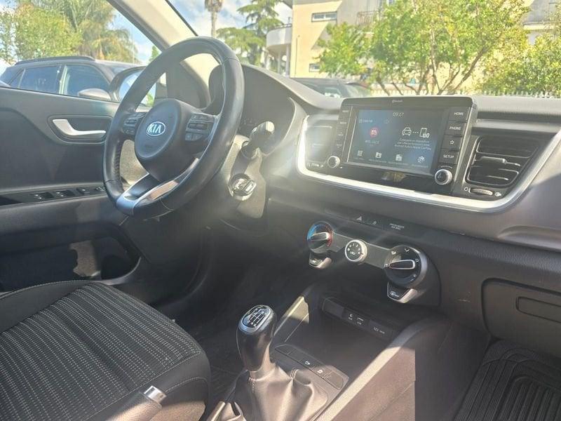 KIA Stonic 1.4MPI 100CV STYLE +