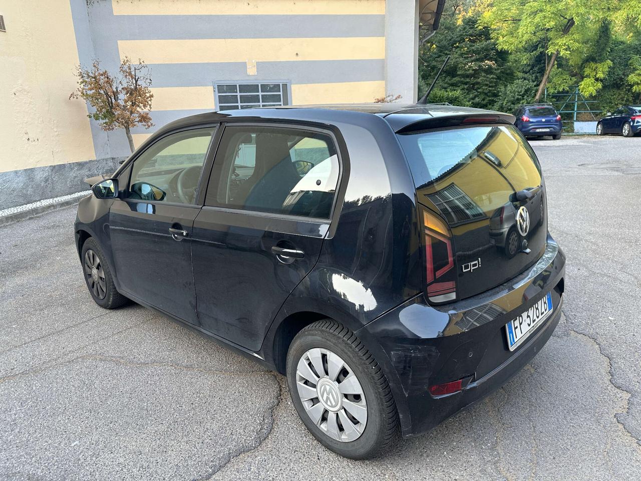 Volkswagen up! 1.0 5p. move