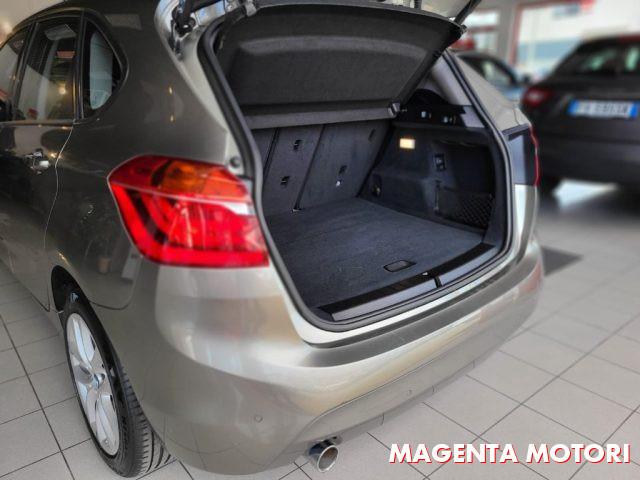 BMW 218 d Active Tourer Advantage