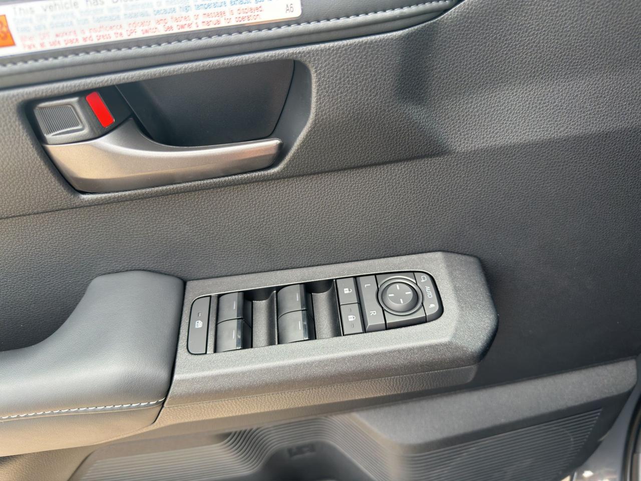 Toyota Hilux 2.8 d-4d 48V double cab Invincible
