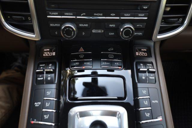 PORSCHE Cayenne 4.0 S Diesel 21" Panorama SOSPENSIONI UniPropietar