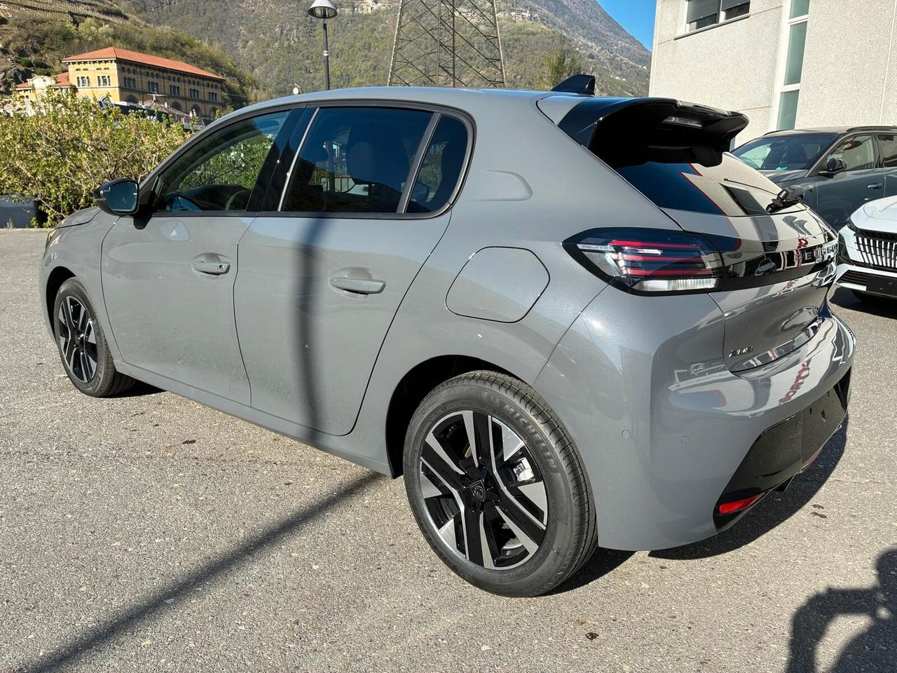 Peugeot 208 Hybrid 145 e-DCS6 Allure