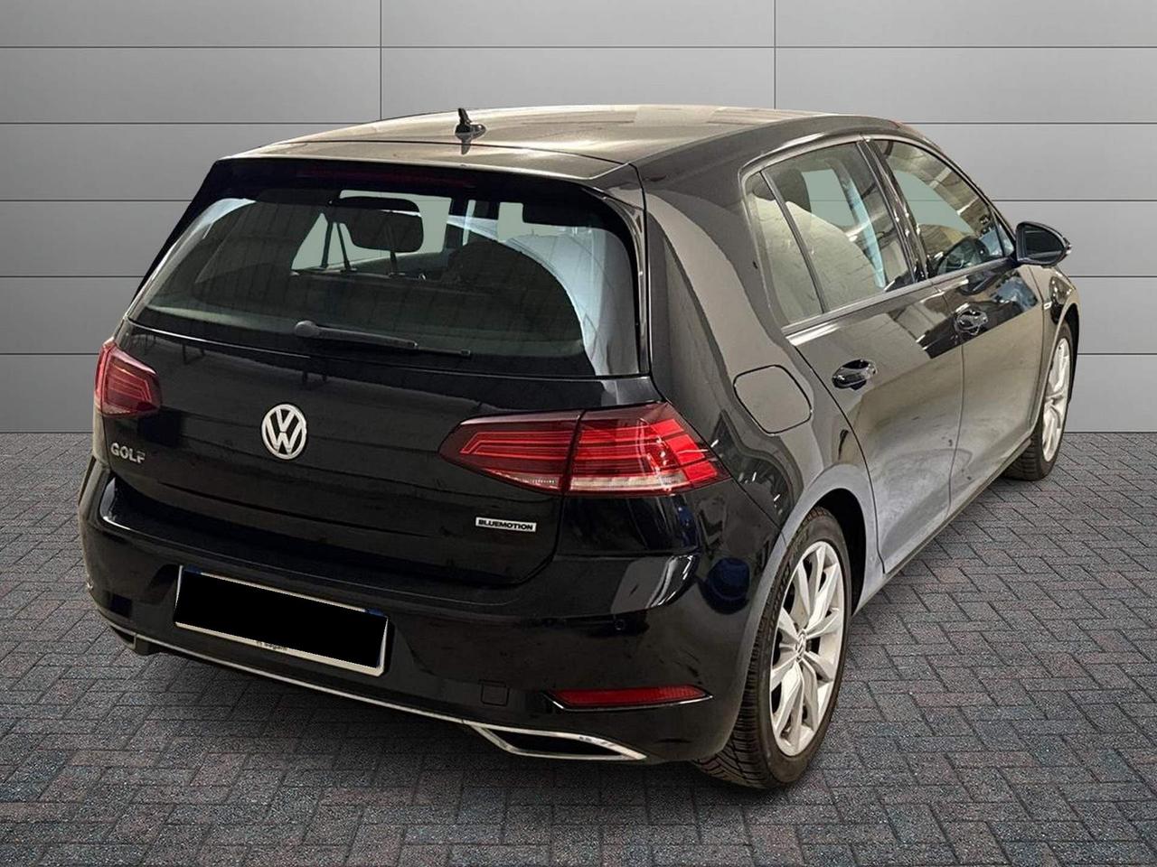 VOLKSWAGEN Golf VII 2017 5p - Golf 5p 1.5 tsi Executive 130cv