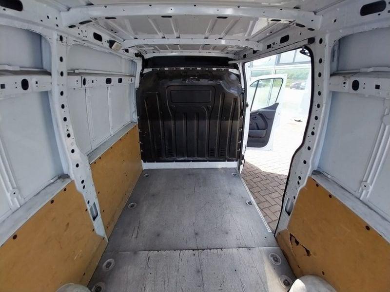 Renault Master T35 2.3 dci 135cv L2H2 Ice Plus