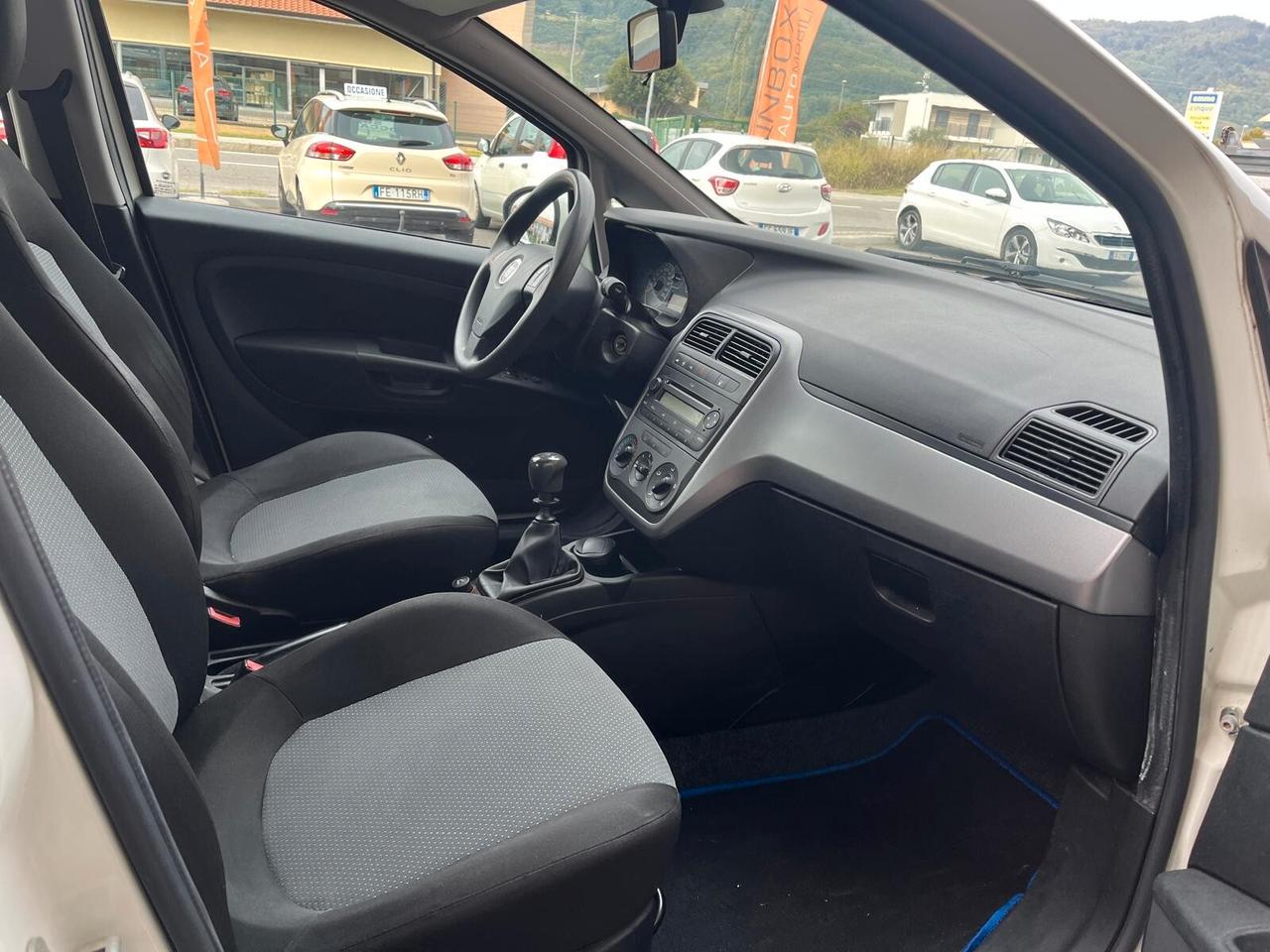 Fiat Punto 1.4 8V 5 porte Easypower Street