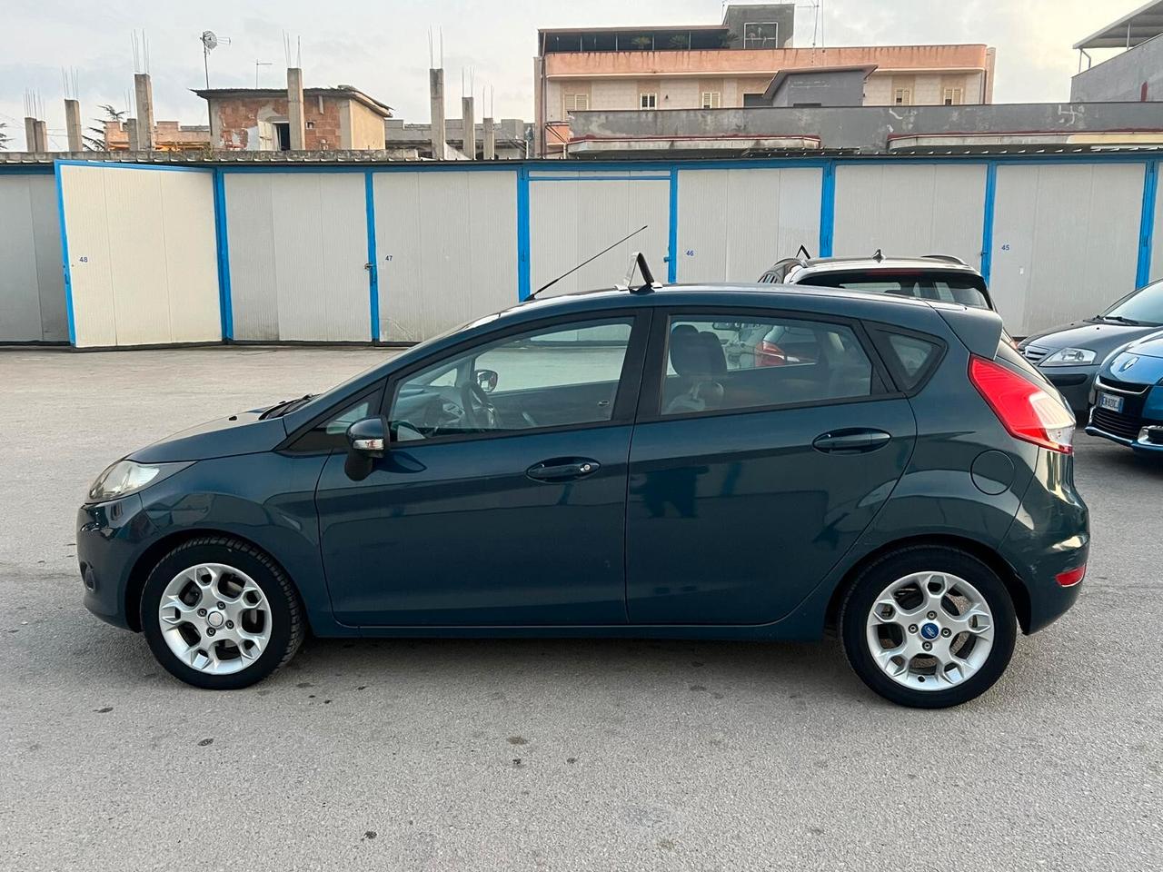 Ford Fiesta 1.4 TDCi 5p. Titanium