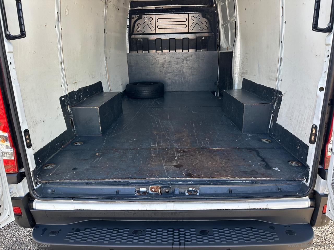 Daily 35S15 2.3 150CV FURGONE L3 H2