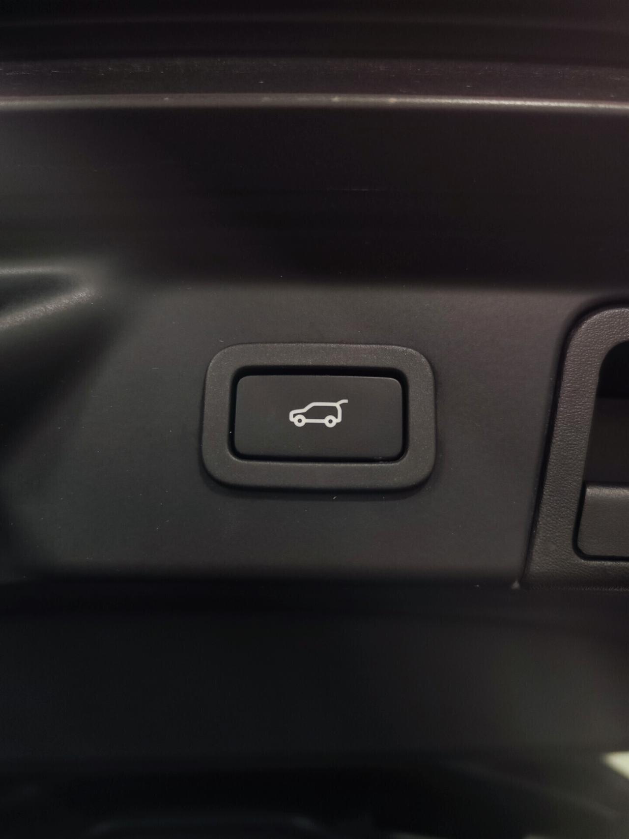 Land Rover Range Rover Velar 2.0D 240 CV R-Dynamic S Tetto