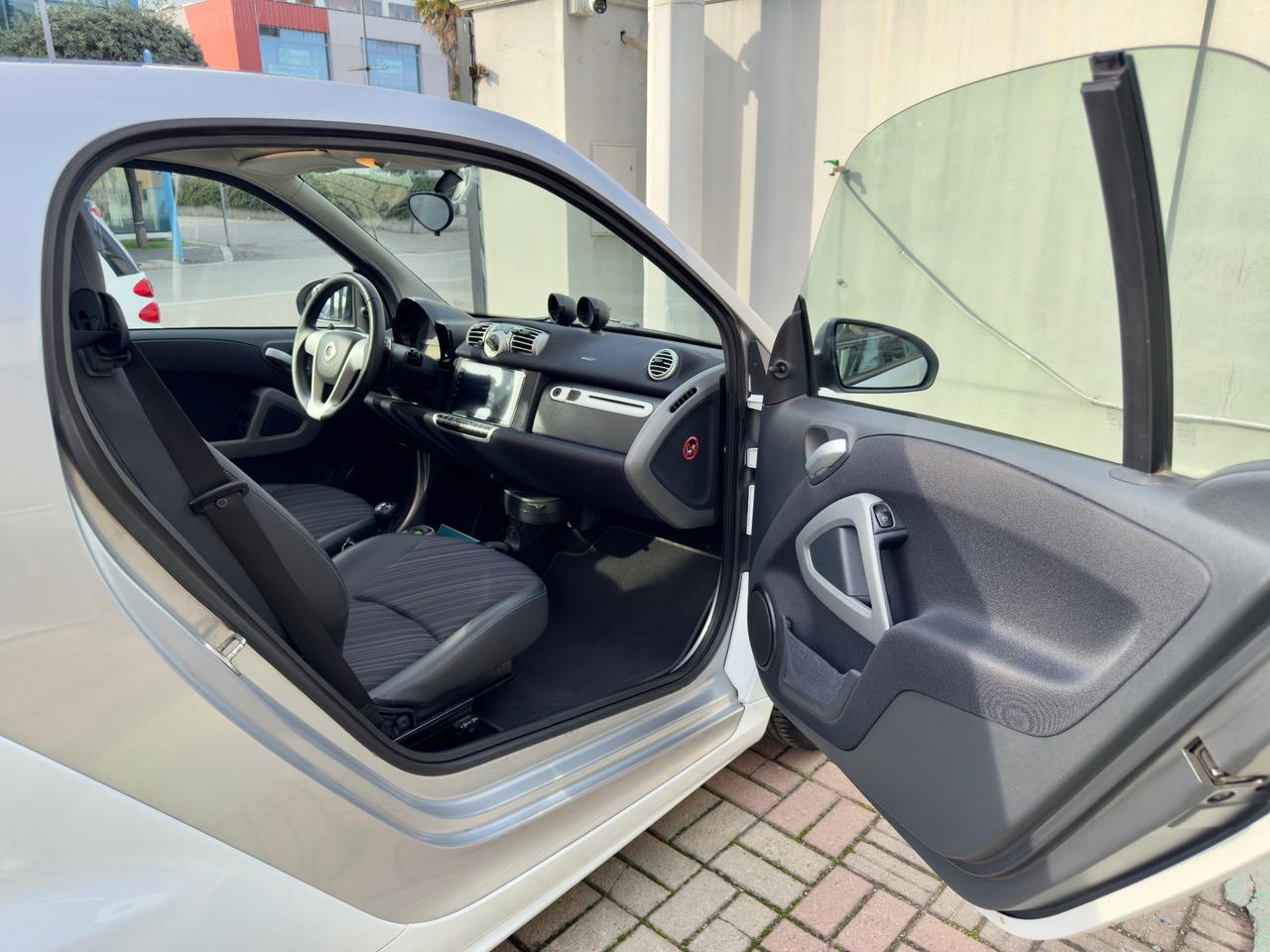 Smart Fortwo 1.0 Mhd Pulse