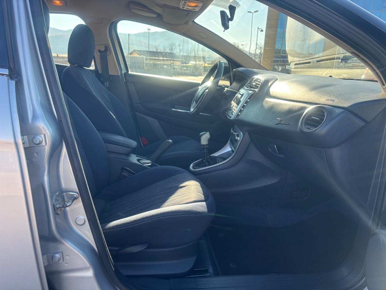 Lancia Delta 1.6 MJT DPF Selectronic Argento