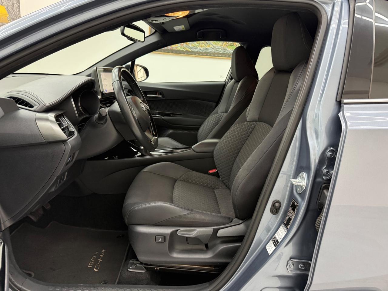 Toyota C-HR 1.8 Hybrid E-CVT Trend