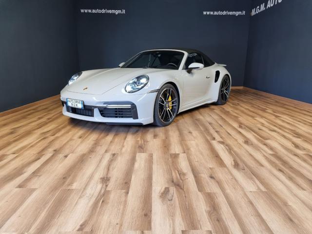 PORSCHE 911 Turbo S Cabriolet 650 cv