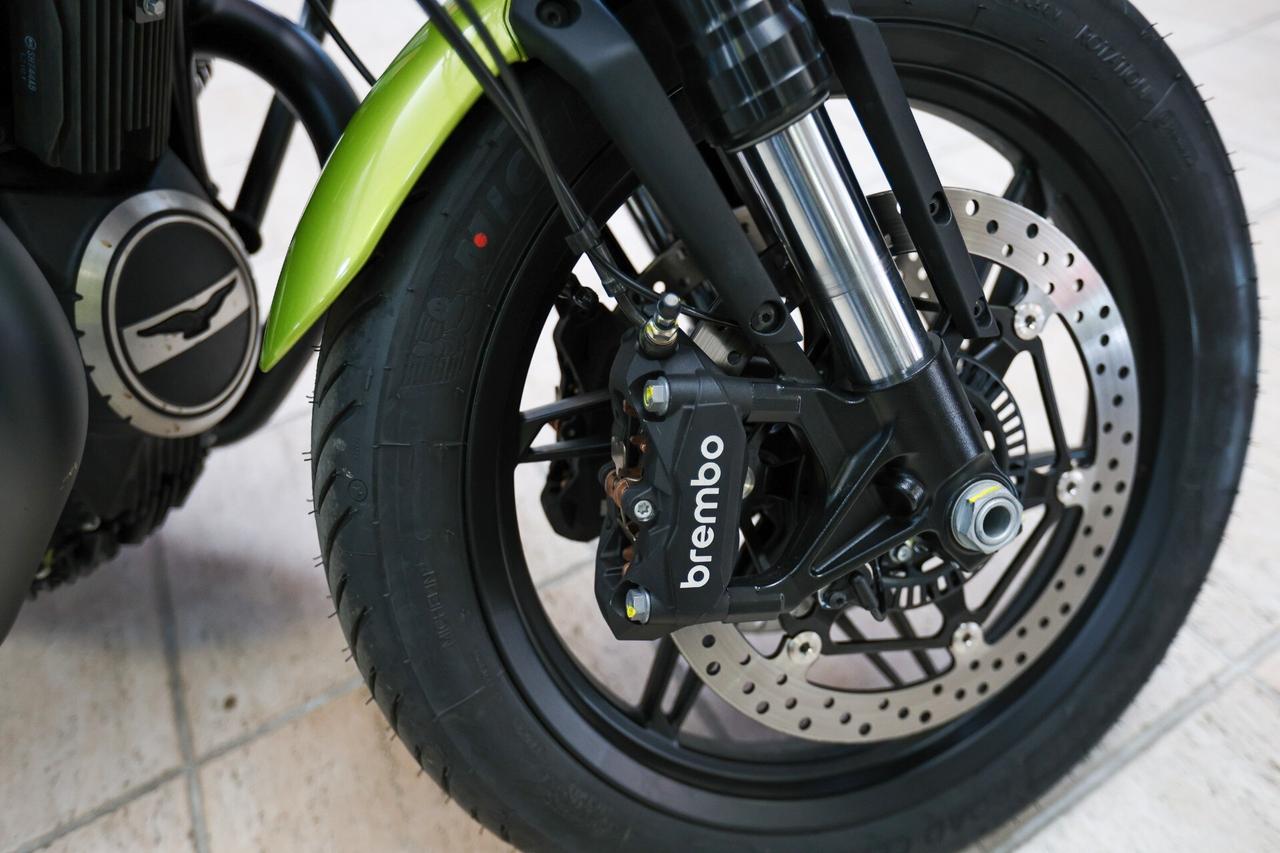 Moto Guzzi V7 SPORT DEMO AZIENDALE