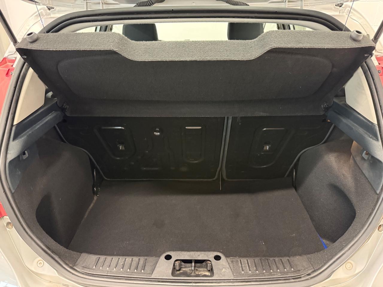 Ford Fiesta Fiesta+ 1.4 TDCi 70CV 5 porte