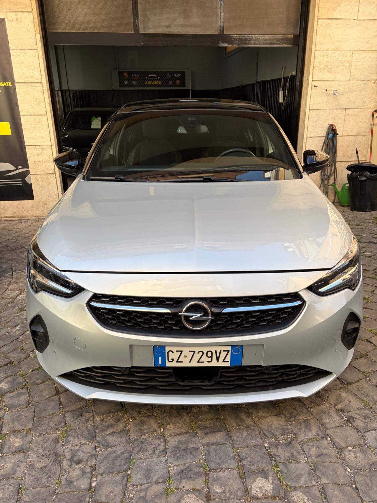 Opel Corsa 1.2 100 CV Design & Tech