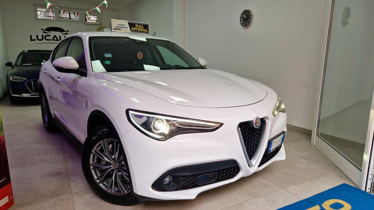 Alfa Romeo Stelvio 2.2 Turbodiesel 150 CV AT8 RWD Super