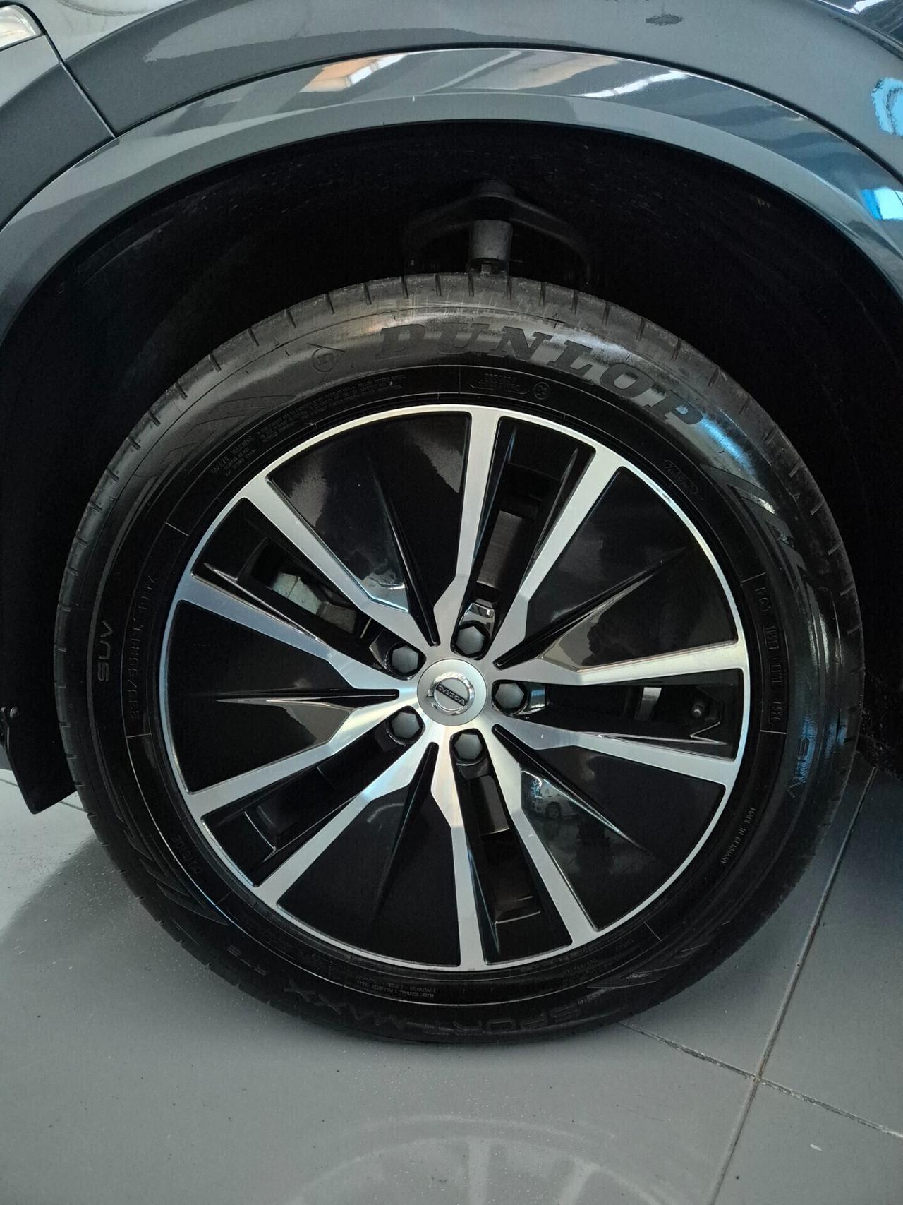 Volvo XC90 B5 2.0cc 235cv Hybrid Certificata IvaEsposta inclusa nel prezzo